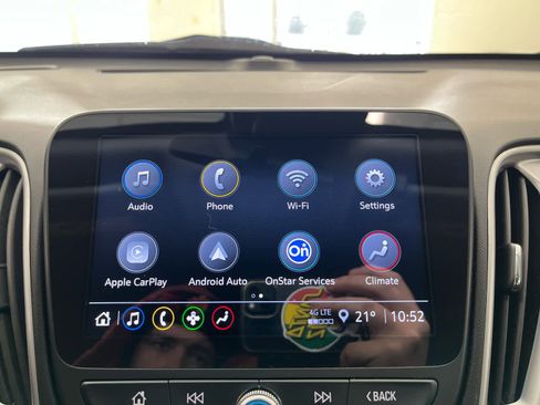 Used 2025 Chevrolet Malibu LT image 29