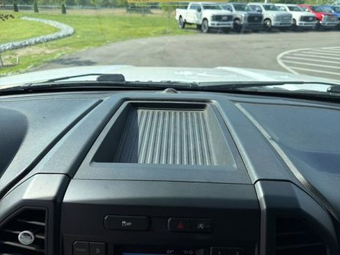 Used 2018 Ford F150 XL w/ Equipment Group 101A Mid AWD/4WD image 23
