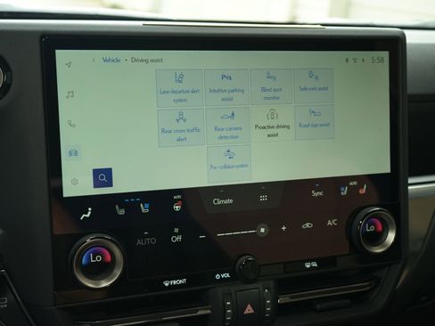 Used 2026 Lexus GX 550 image 14