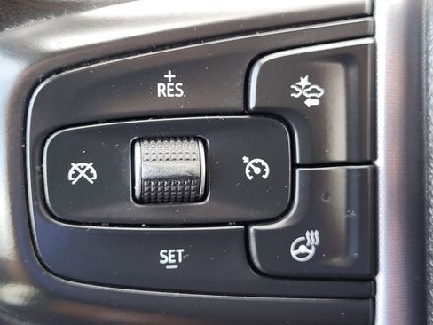 Used 2025 GMC Sierra 1500 SLT AWD/4WD image 10