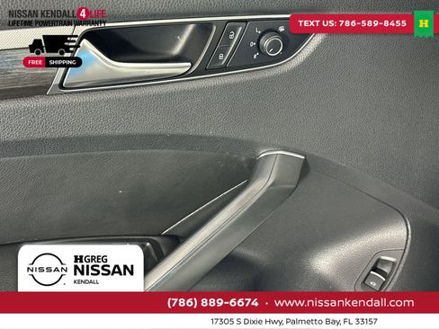 Used 2017 Volkswagen Passat 1.8T SEL Premium image 17