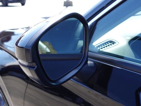 Used 2023 Honda Civic Touring image 13