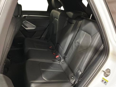 Used 2023 Audi Q3 2.0T Premium w/ Convenience Package AWD/4WD image 17