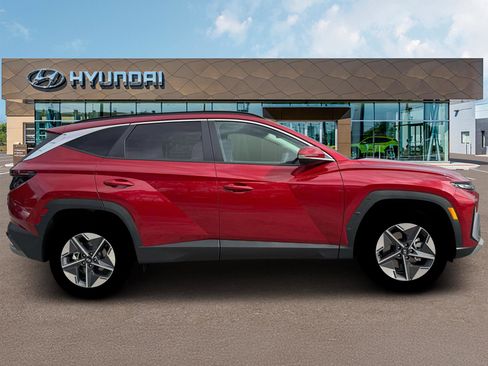 New 2026 Hyundai Tucson SEL image 9