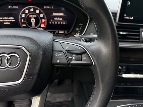 Used 2018 Audi Q5 2.0T Premium image 16