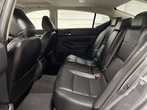 Used 2020 Nissan Altima 2.5 SL AWD/4WD image 17