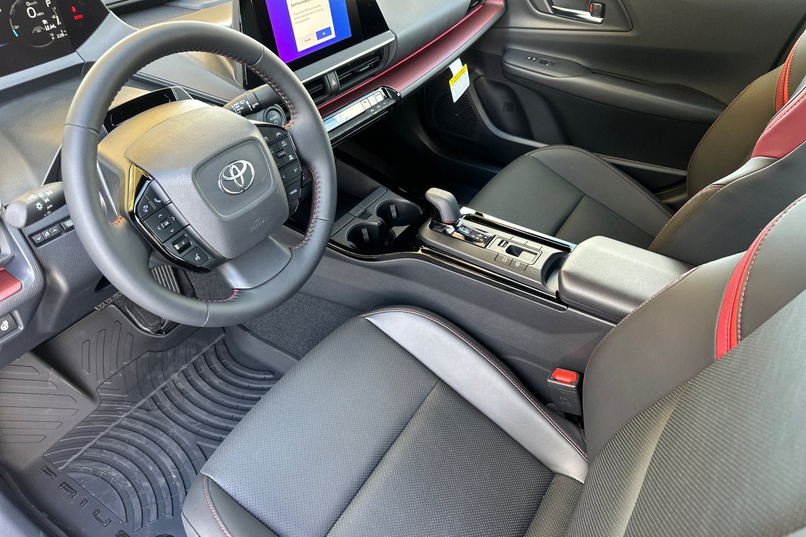 New 2027 Toyota Prius Plug-In Hybrid FWD image 11