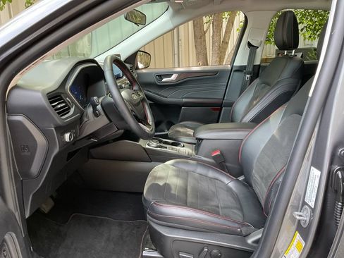 Used 2022 Ford Escape SEL w/ SEL Stealth AWD Package image 29