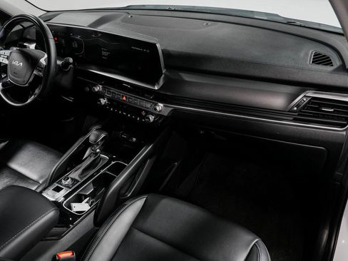 Used 2024 Kia Telluride LX image 39