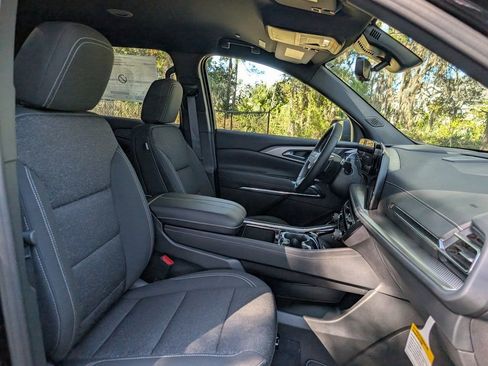 New 2026 Chevrolet Traverse LT image 16