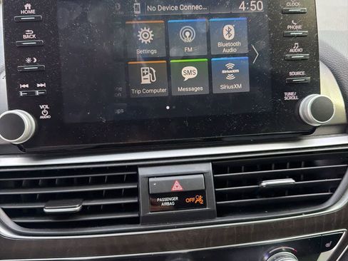 Used 2020 Honda Accord EX image 2