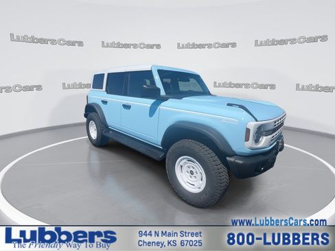 Used 2025 Ford Bronco Heritage Edition AWD/4WD image 2