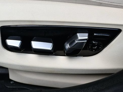 Used 2017 BMW 530i RWD image 51