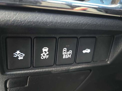 Used 2018 Toyota Avalon XLE Premium image 46