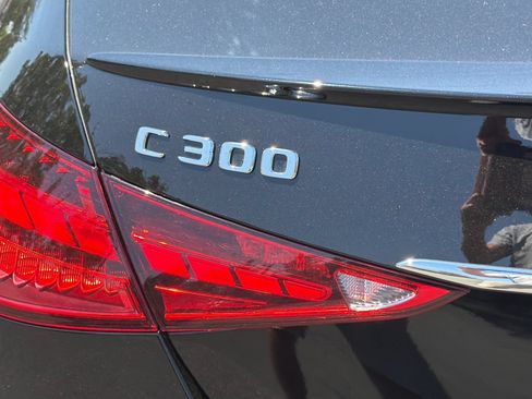 Used 2025 Mercedes-Benz C 300 Sedan image 24