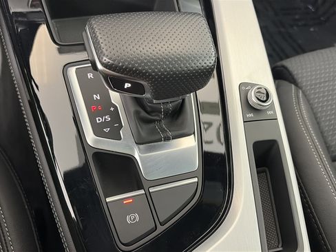 Certified 2022 Audi A4 2.0T Premium Plus image 27