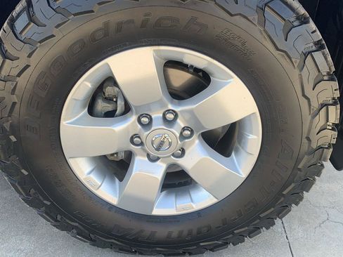 Used 2012 Nissan Frontier SV RWD image 11