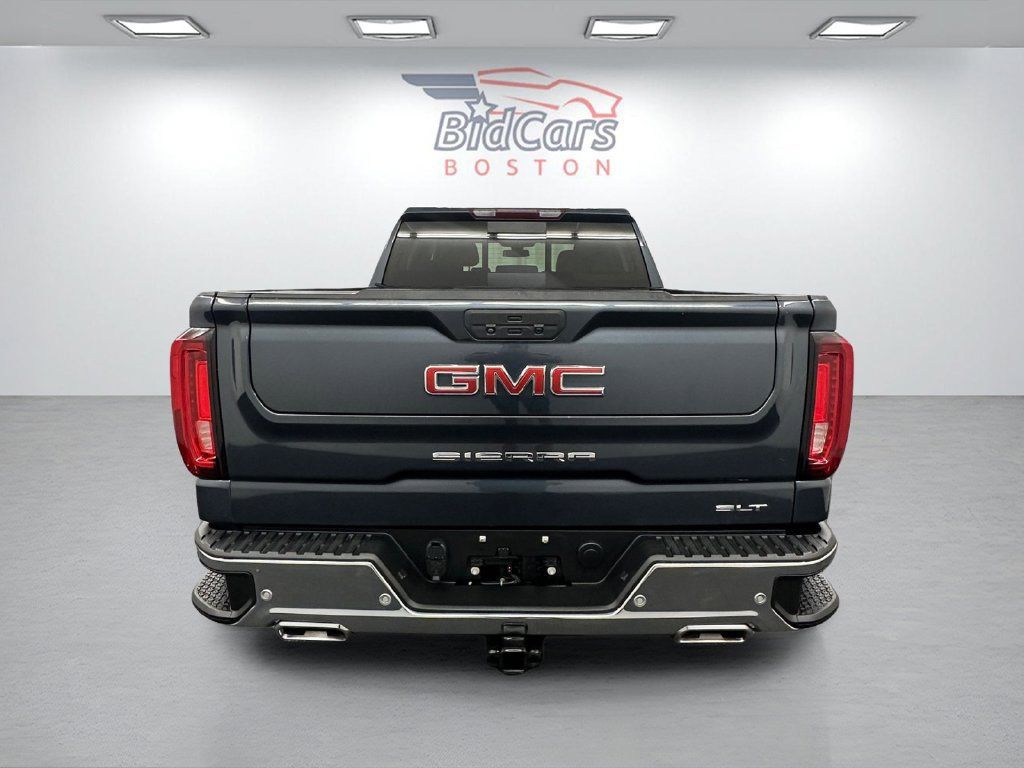 Used 2022 GMC Sierra 1500 SLT w/ SLT Premium Plus Package AWD/4WD image 5