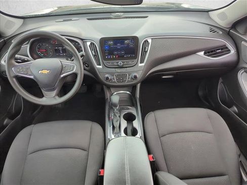 Used 2024 Chevrolet Malibu LT image 15