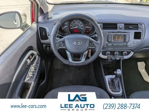 Used 2013 Kia Rio EX w/ Convenience Pkg image 12