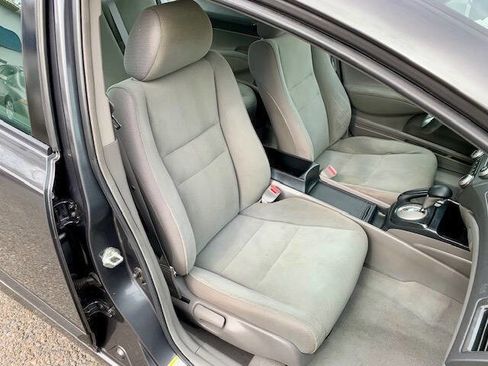 Used 2011 Honda Civic DX-VP image 21