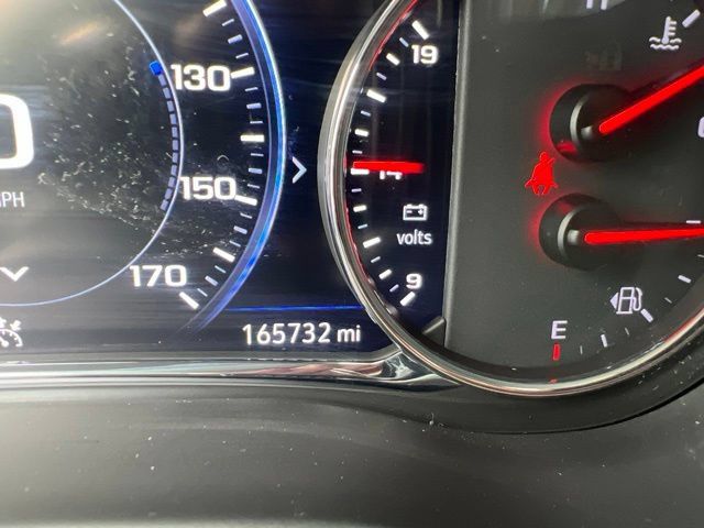Used 2020 GMC Acadia Denali w/ Technology Package AWD/4WD image 12