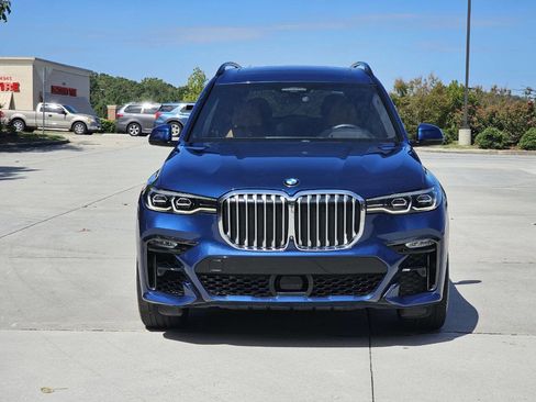 Used 2019 BMW X7 xDrive50i w/ M Sport Package image 2
