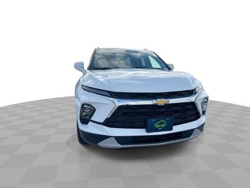 Certified 2023 Chevrolet Blazer LT w/ LPO, Cargo Package AWD/4WD image 4