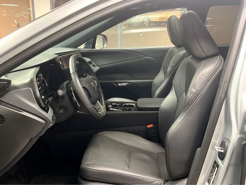 Certified 2024 Lexus RX 350 Premium Plus w/ Convenience Package AWD/4WD image 9