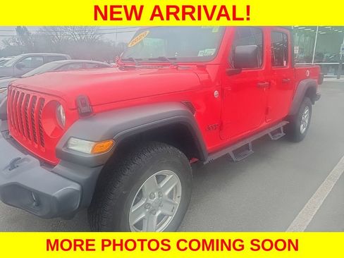 Used 2020 Jeep Gladiator Sport w/ Quick Order Package 24S image 5