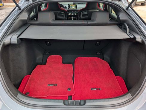 Used 2023 Honda Civic Type R image 14