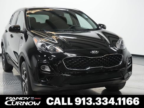 Used 2022 Kia Sportage LX image 1
