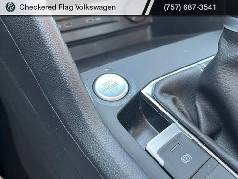 Used 2022 Volkswagen Taos S AWD/4WD image 43