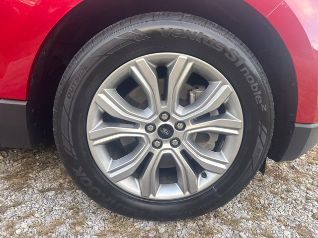Used 2024 Ford Edge Titanium AWD/4WD image 10