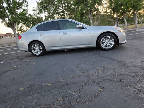 Used 2013 INFINITI G37 Journey w/ Premium Pkg RWD image 7