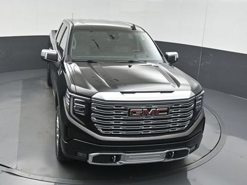 Used 2023 GMC Sierra 1500 Denali w/ Technology Package AWD/4WD image 43