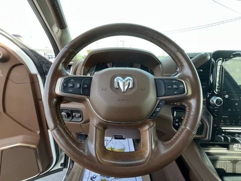 Used 2023 RAM 3500 Limited AWD/4WD image 18