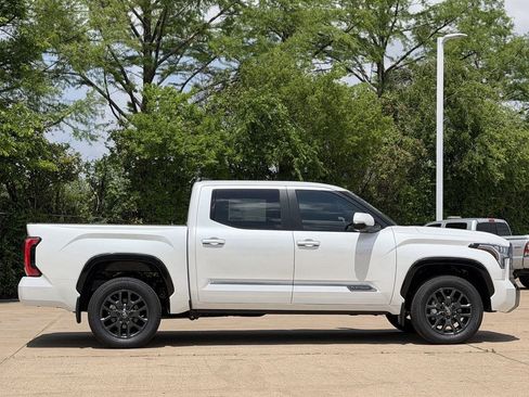 New 2026 Toyota Tundra Platinum AWD/4WD image 3