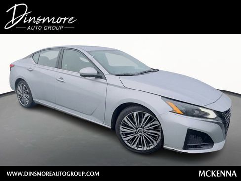 Used 2023 Nissan Altima 2.5 SL image 1