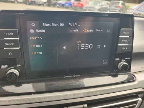 Used 2022 Kia Seltos LX image 22