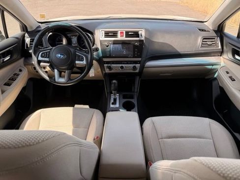 Used 2017 Subaru Outback 2.5i Premium AWD/4WD image 14