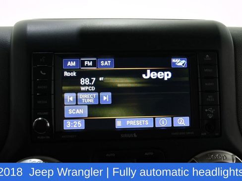 Used 2018 Jeep Wrangler Unlimited Rubicon w/ Cold Weather Group AWD/4WD image 20