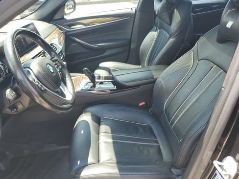 Used 2018 BMW 530i xDrive w/ Premium Package AWD/4WD image 24