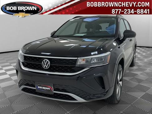 Used 2023 Volkswagen Taos S AWD/4WD image 1