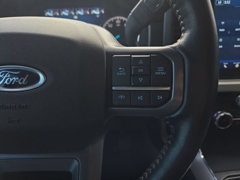 Used 2022 Ford F150 XLT w/ Equipment Group 302A High RWD image 19