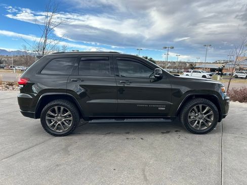 Used 2017 Jeep Grand Cherokee Limited 75th Anniversary image 10
