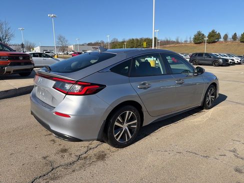 Used 2023 Honda Civic LX image 3