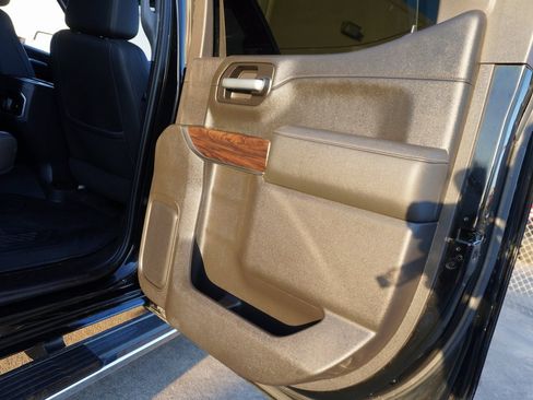 Used 2021 GMC Sierra 1500 SLT image 23