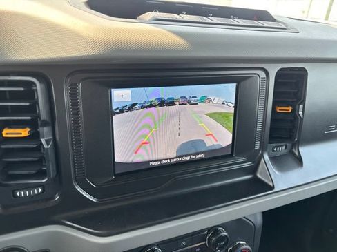 Used 2023 Ford Bronco Badlands AWD/4WD image 30