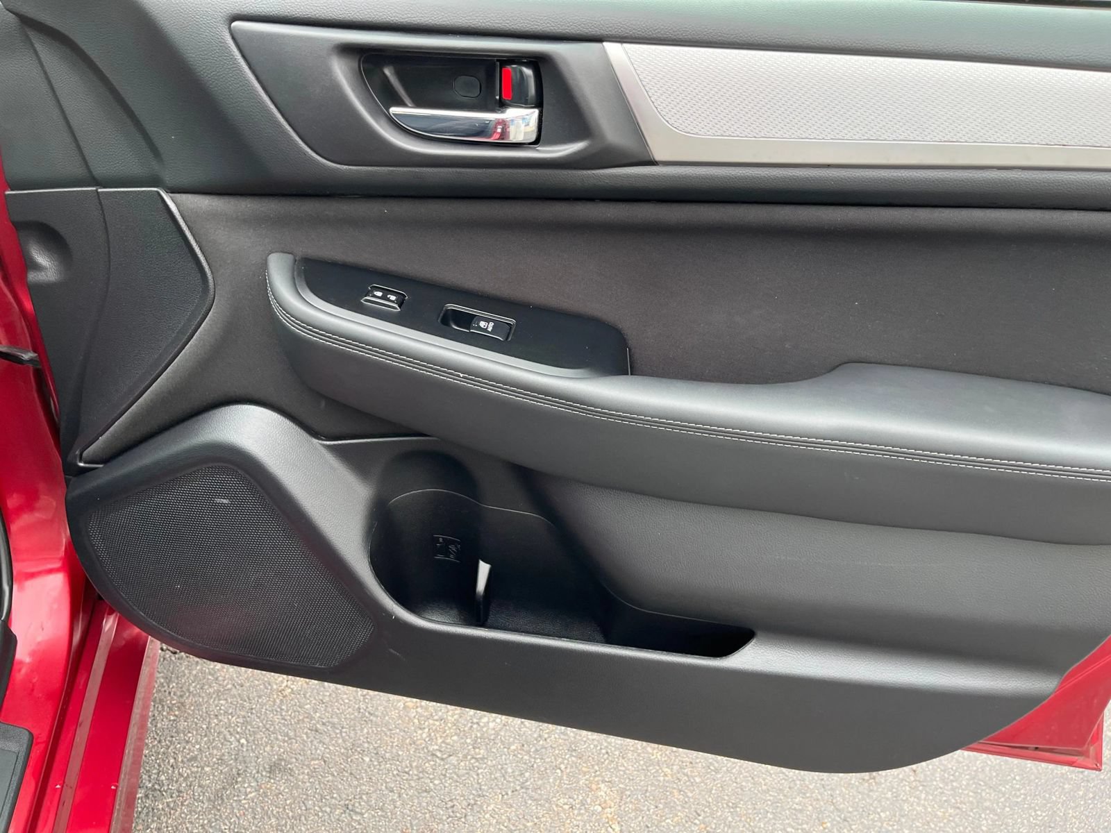 Used 2018 Subaru Legacy 2.5i Premium AWD/4WD image 43